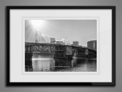 Sunlight on the Morrison Bridge